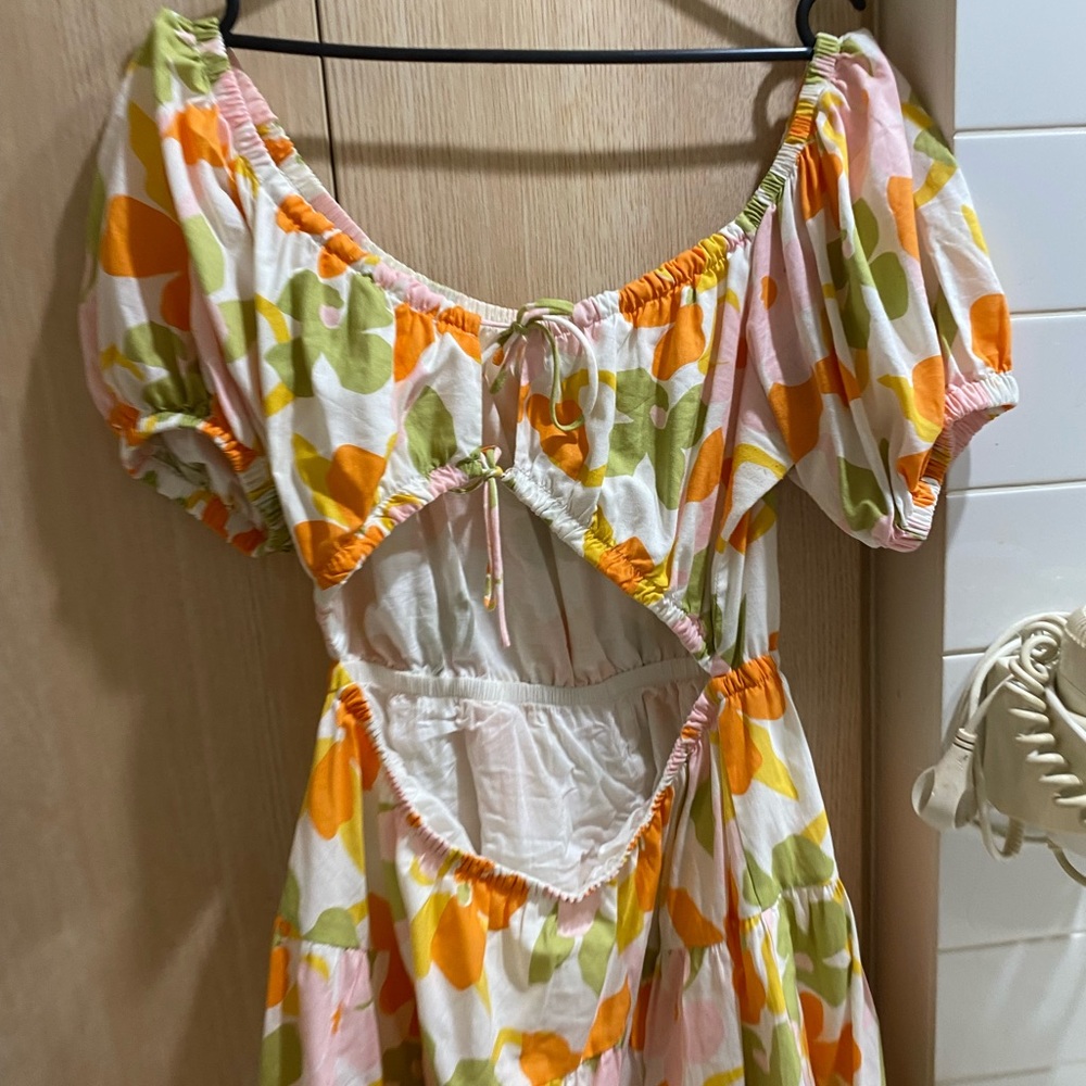 COPY - Sabo Skirt Cherise Dress - Picture 5 of 5